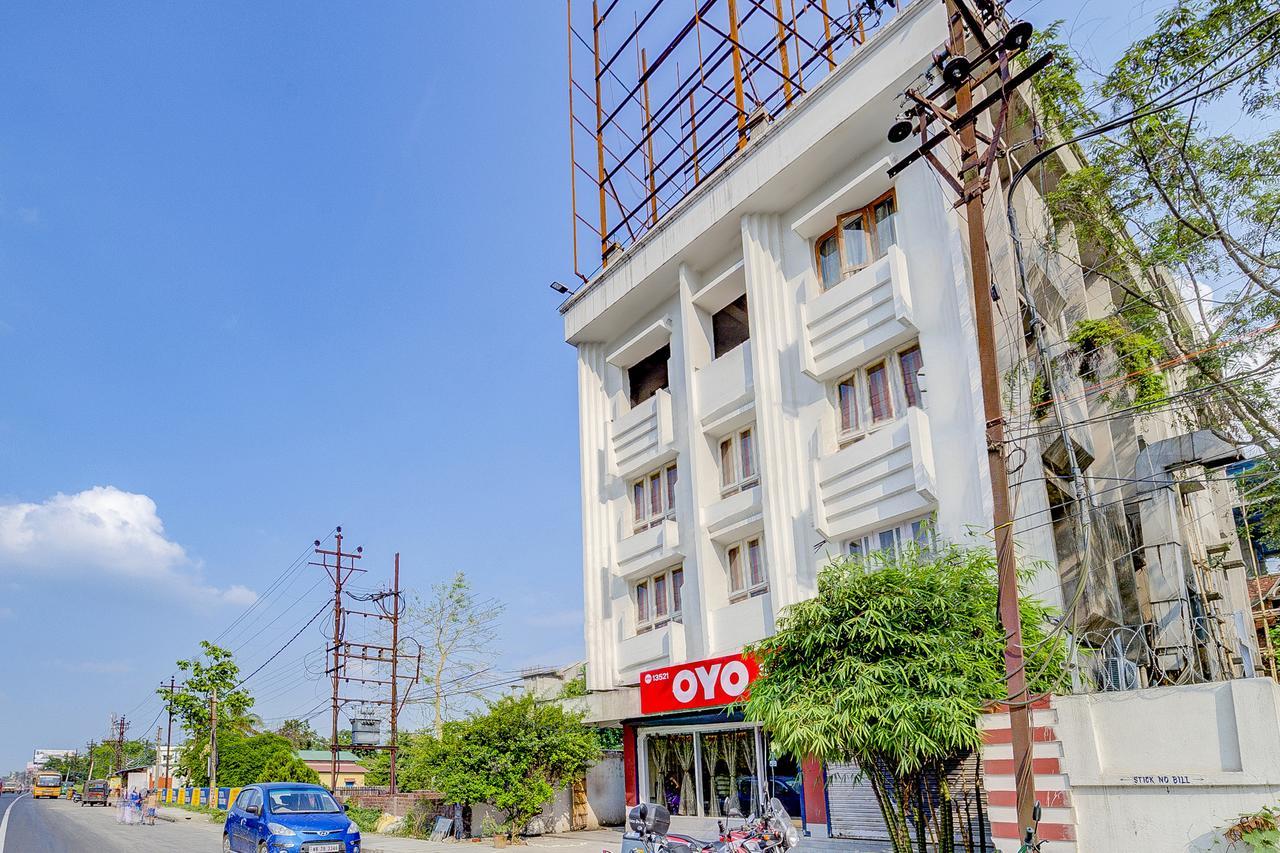 Oyo 13521 Sudhriti Hotel Siliguri Ngoại thất bức ảnh