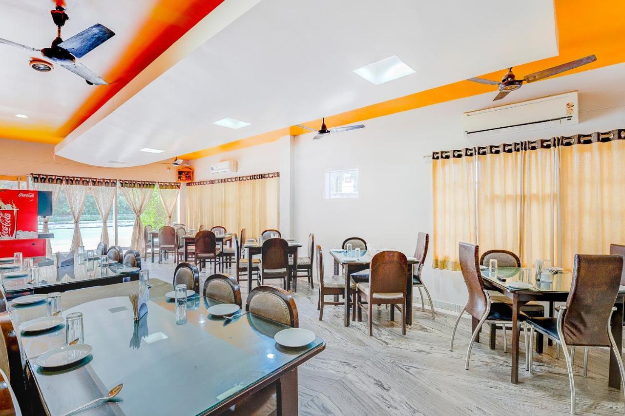 Oyo 13521 Sudhriti Hotel Siliguri Ngoại thất bức ảnh