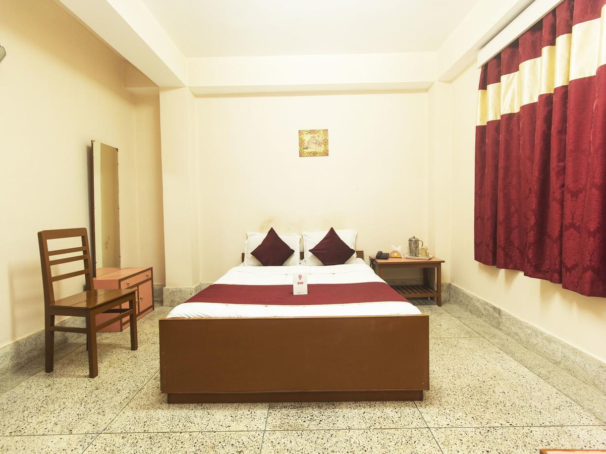 Oyo 13521 Sudhriti Hotel Siliguri Ngoại thất bức ảnh